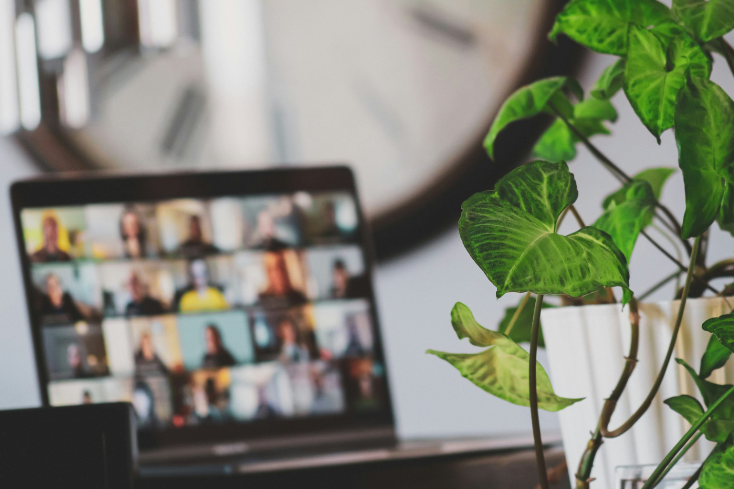 Video camera icons on a laptop during a meeting